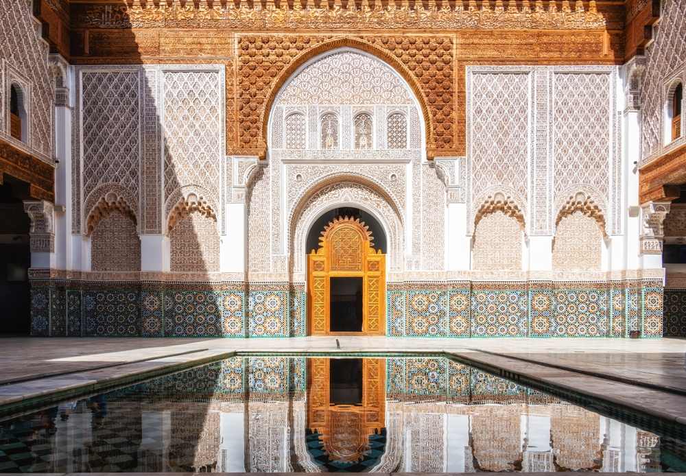 Souk tour and shopping day in the historic medina of Marrakech