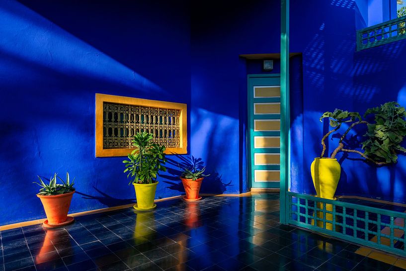 Visitors viewing contemporary art in a Marrakech gallery