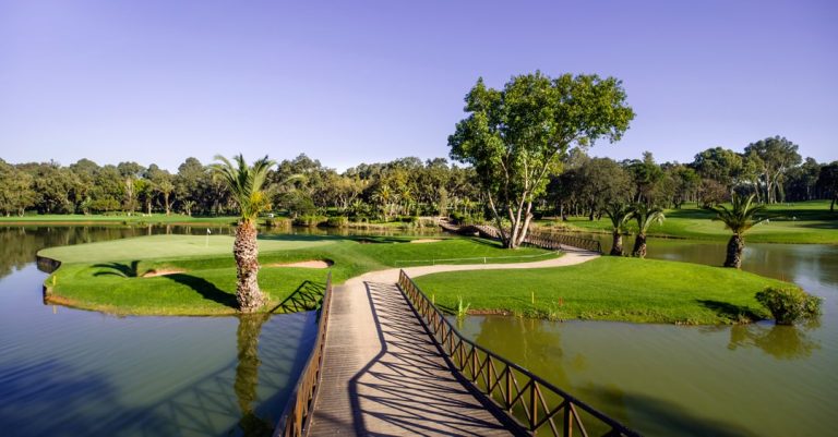 From Sacred Cities to Royal Fairways: Golf in the Royal Capital